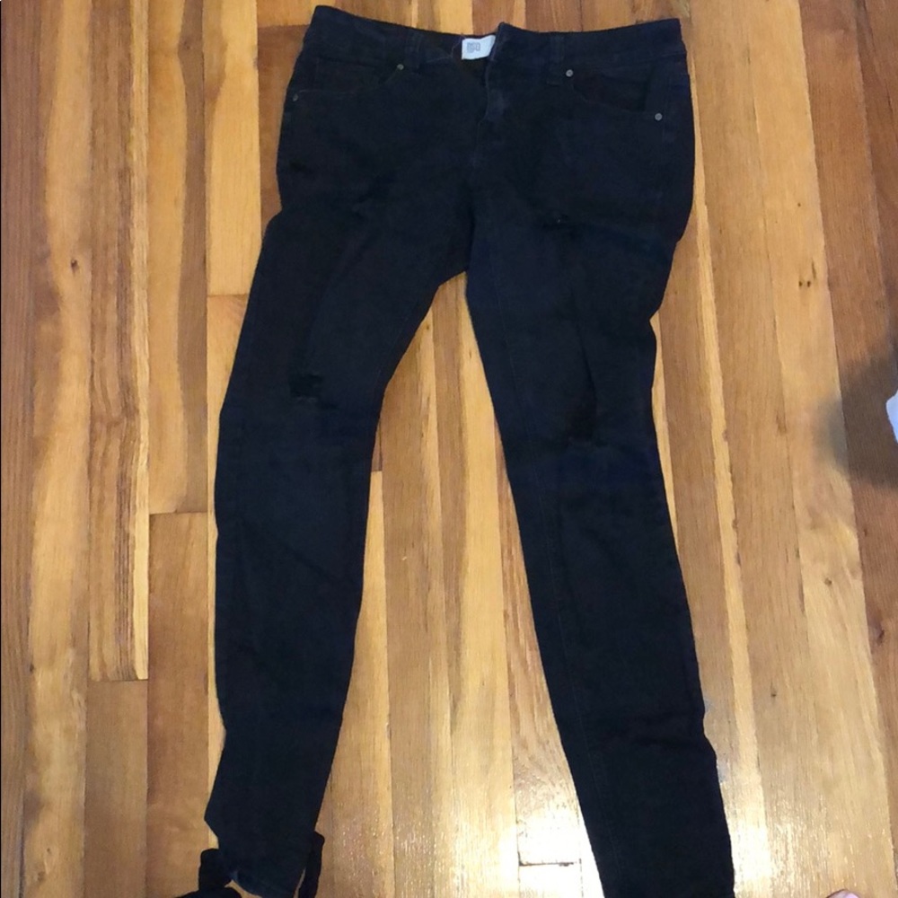 Ripped jeans